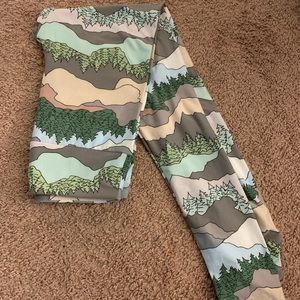 NWT LuLaRoe OS Leggings